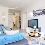 Cardo Apartments